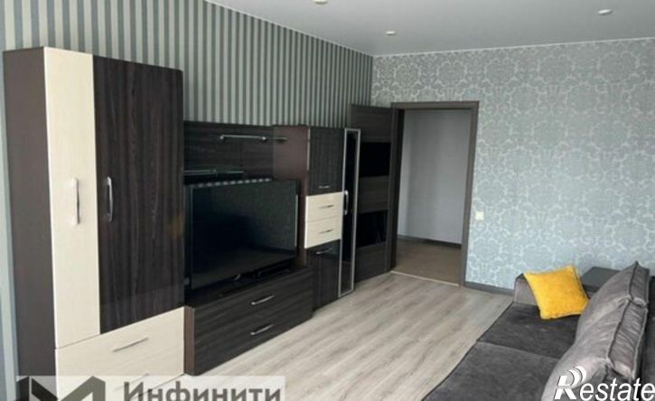 2-комн квартира улица 45-я Параллель, 38,  д. 38