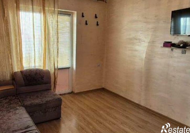 1-комн квартира ул 45 Параллель, 38,  д. 38