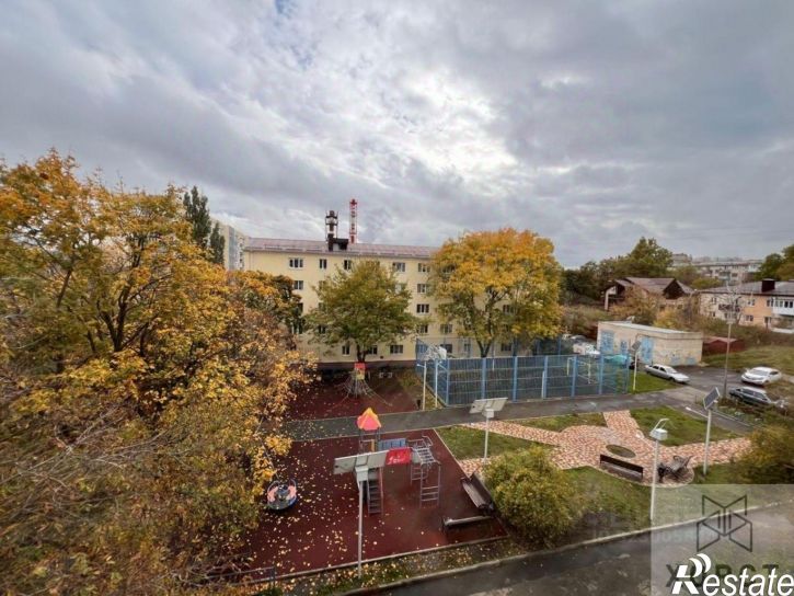 3-комн квартира улица Ленина, 100,  д. 100