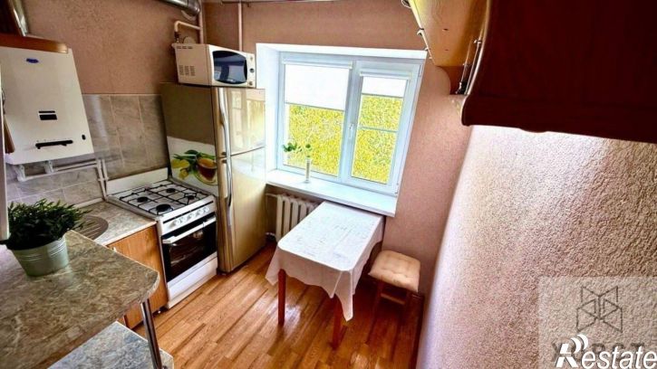 3-комн квартира улица Ленина, 100,  д. 100