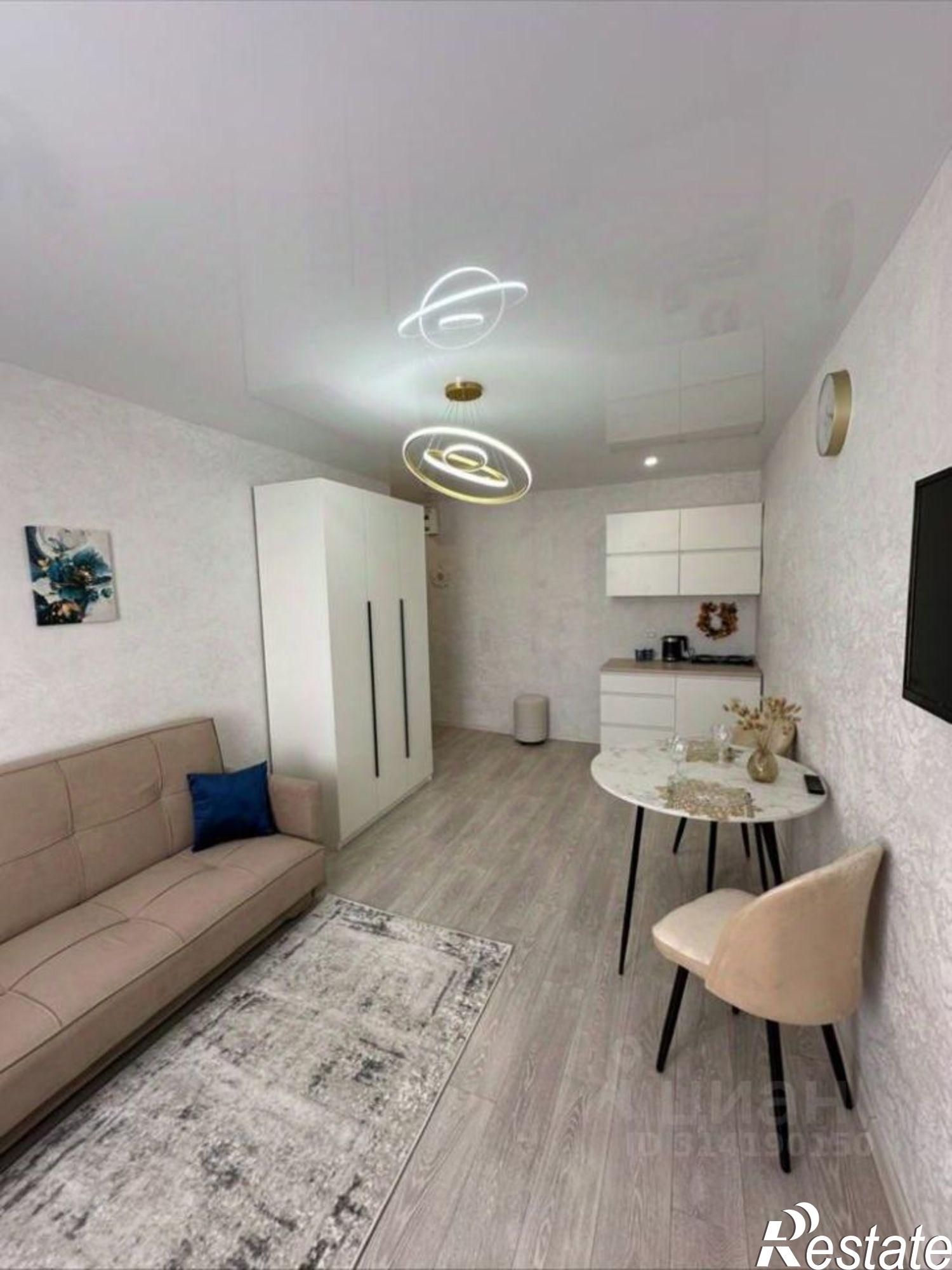 Сдать комнату за 13 000 рублей на пр-кт Юности, 3/2