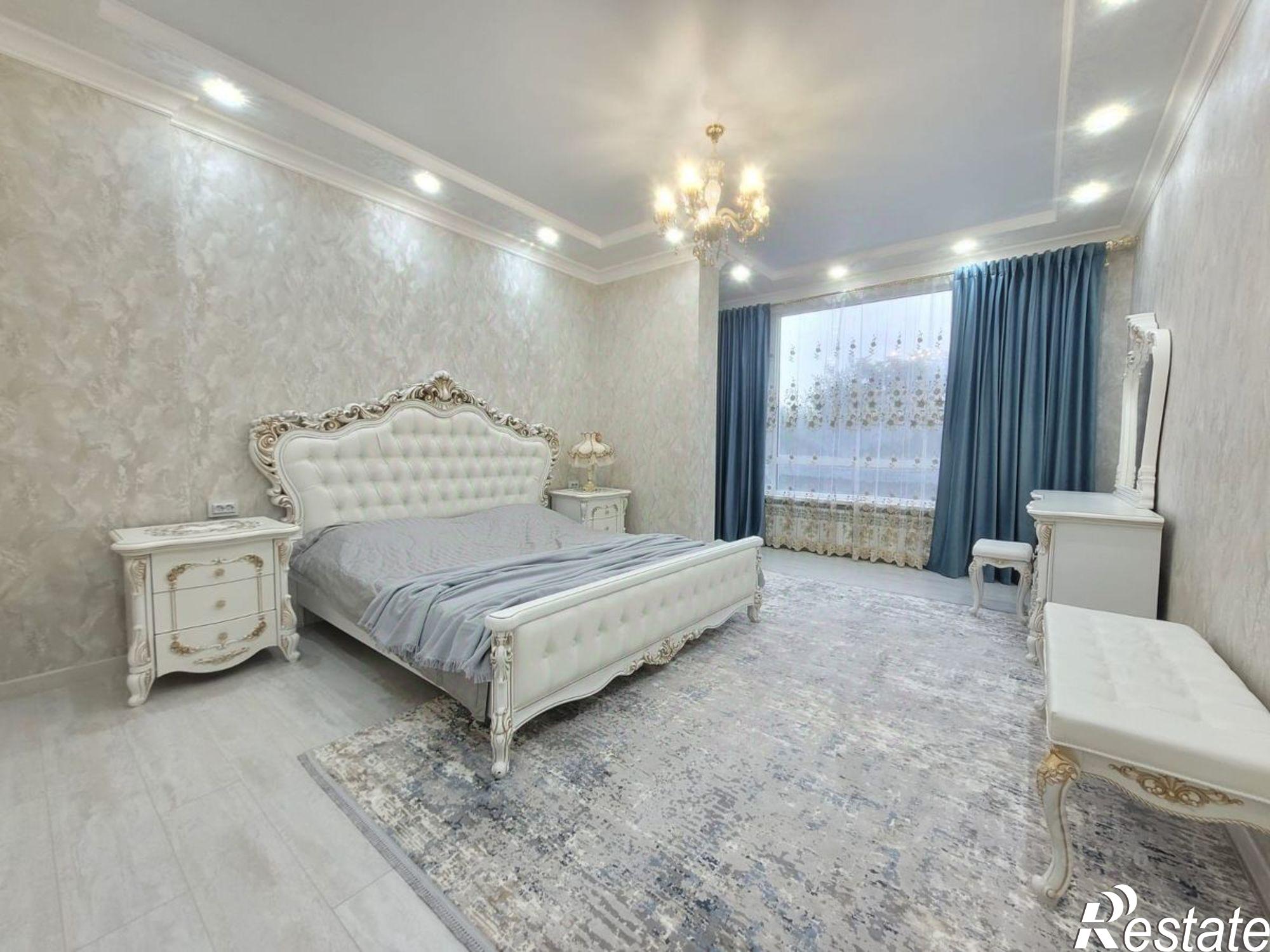 Купить квартиру за 13 500 000 рублей на улица Розы Люксембург, 24