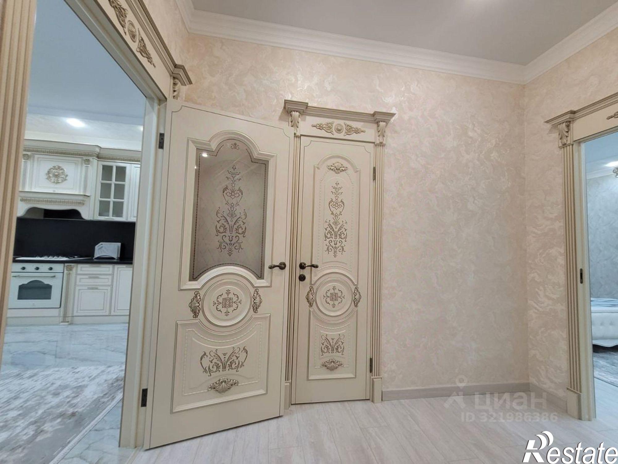 Купить квартиру за 13 500 000 рублей на улица Розы Люксембург, 24