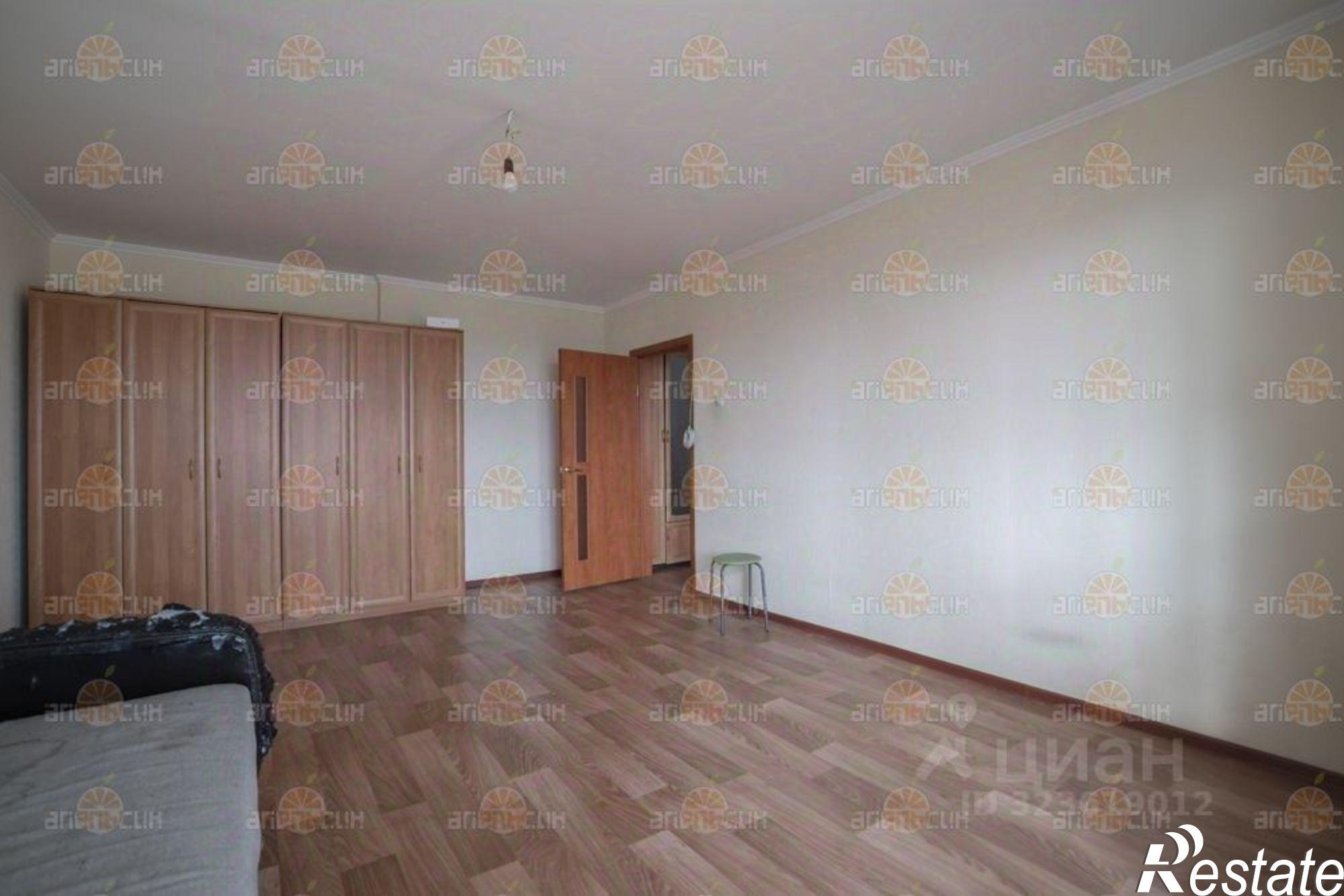 Сдать квартиру за 18 000 рублей на переулок Макарова, 12/1