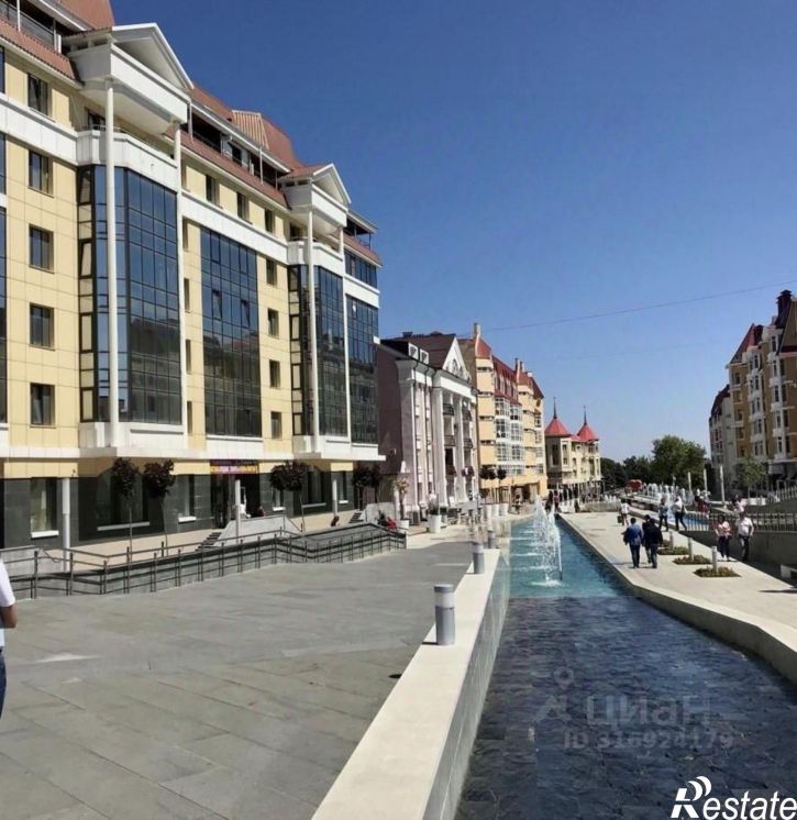 4-комн квартира улица Маршала Жукова, 2,  д. 2