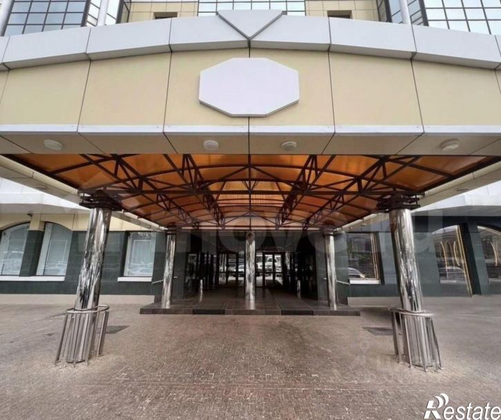 4-комн квартира улица Маршала Жукова, 2,  д. 2