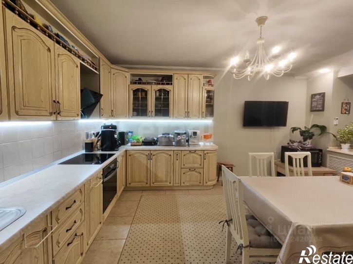 4-комн квартира улица Чехова, 39,  д. 39