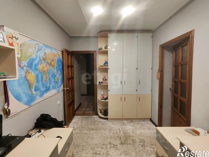 4-комн квартира улица Чехова, 39,  д. 39