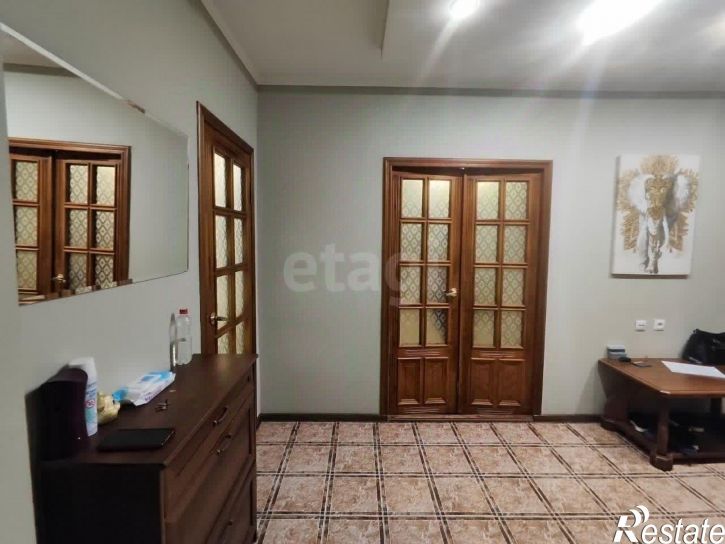 4-комн квартира улица Чехова, 39,  д. 39