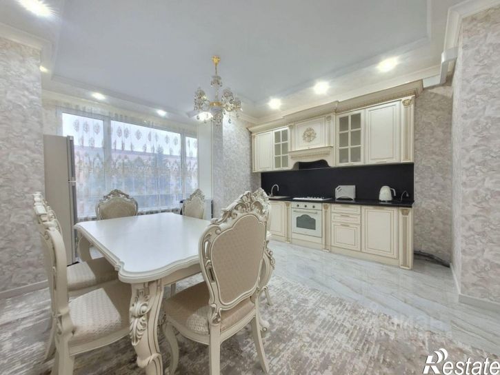 2-комн квартира улица Розы Люксембург, 24,  д. 24