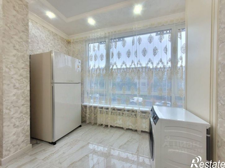 2-комн квартира улица Розы Люксембург, 24,  д. 24