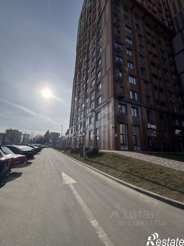 3-комн квартира улица 50 лет ВЛКСМ, 11 к1,  д. 11 к1