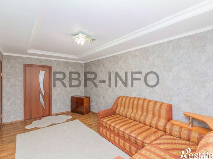 3-комн квартира улица Мира, 143,  д. 143