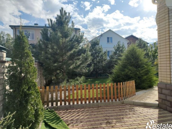 Коттедж/дом Селекционная улица, 92,  д. 92