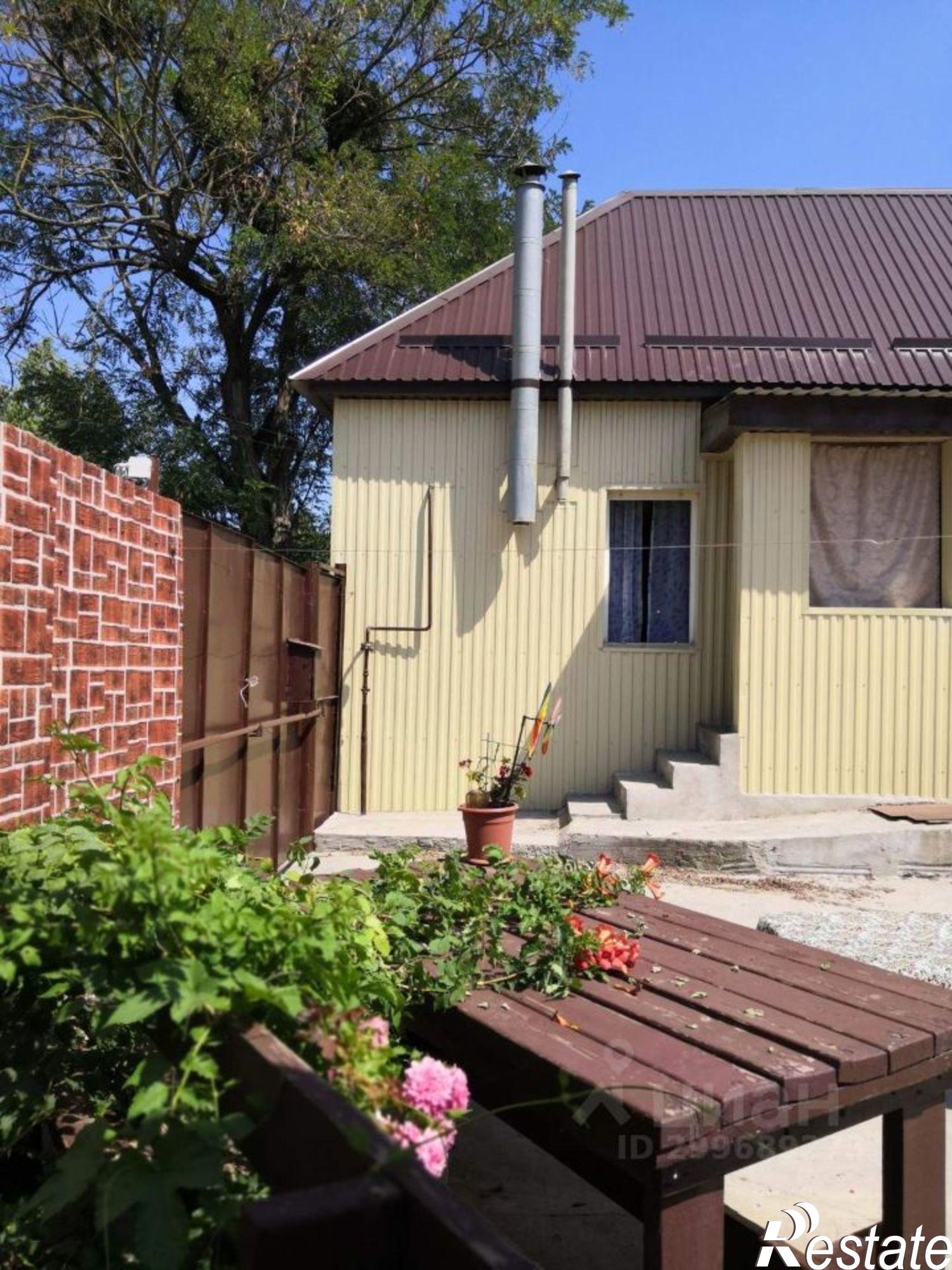 Купить дачу, дом, коттедж за 5 755 000 рублей на улица Победы, 22