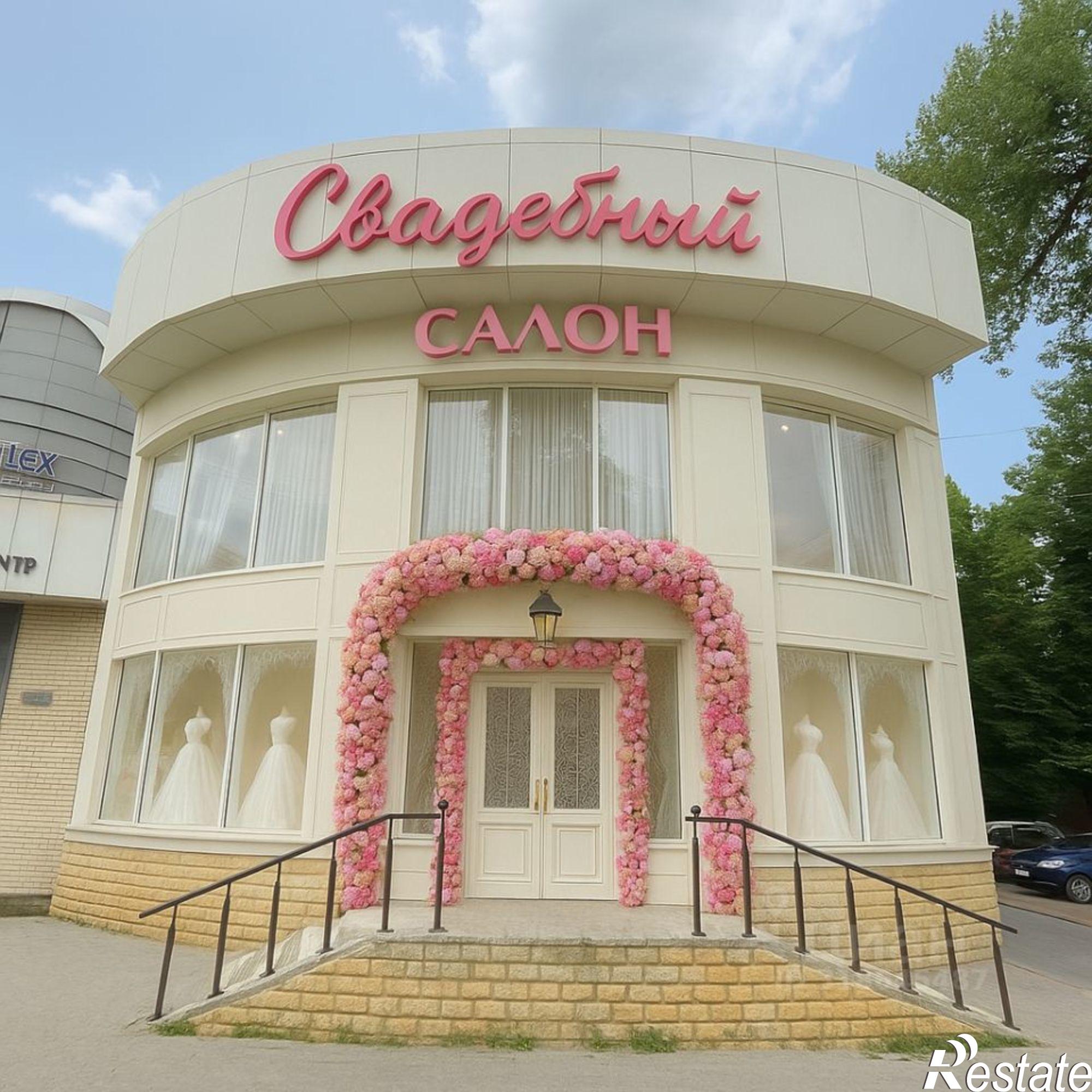 Купить ОСЗ, отдельно стоящее здание за 42 000 300 рублей на улица Ленина, 379