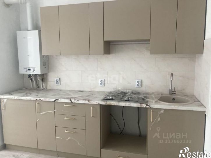 1-комн квартира улица 45-я Параллель, 83,  д. 83