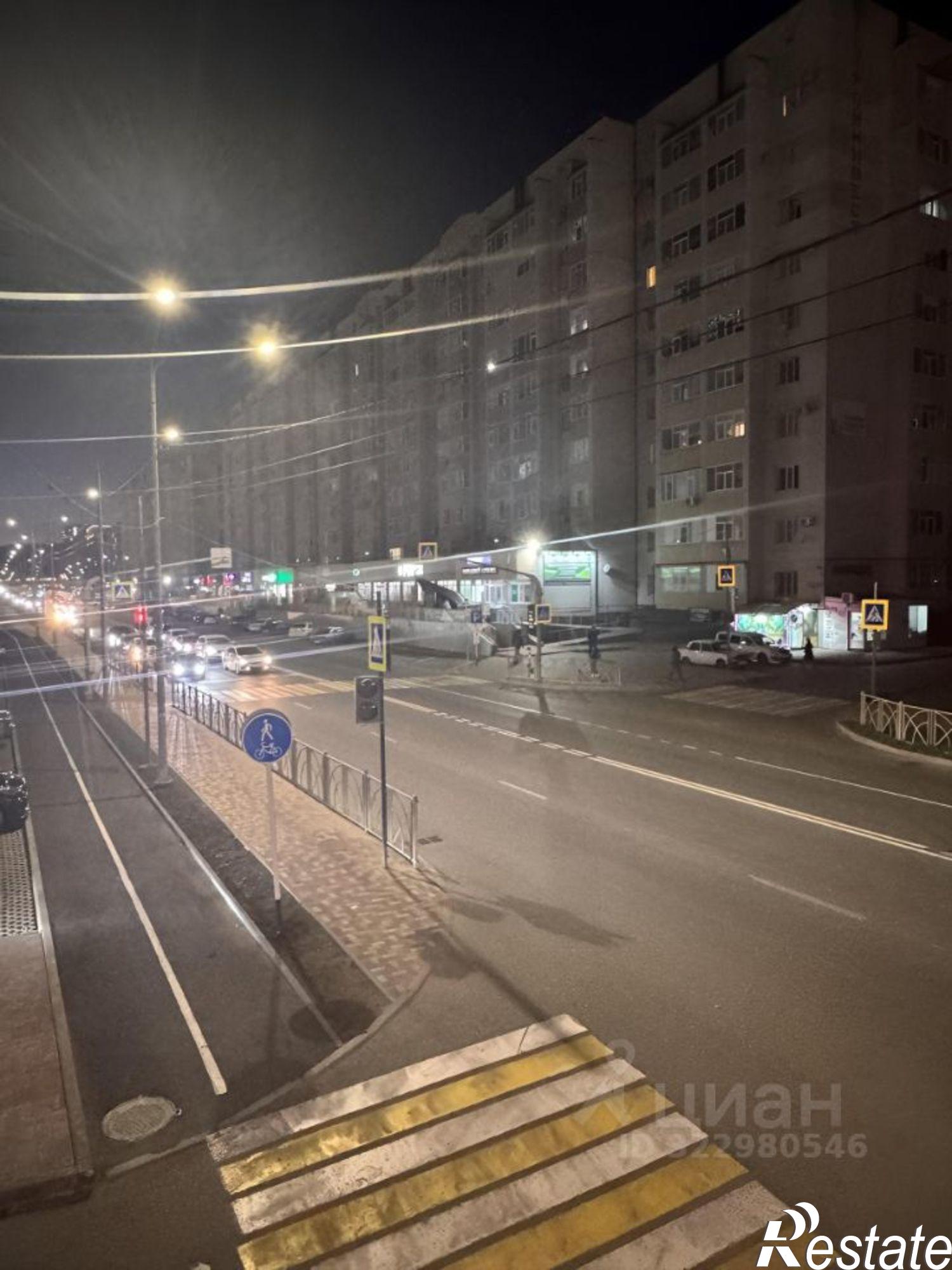 Сдать торговое помещение за 105 000 рублей на улица 45-я Параллель, 46