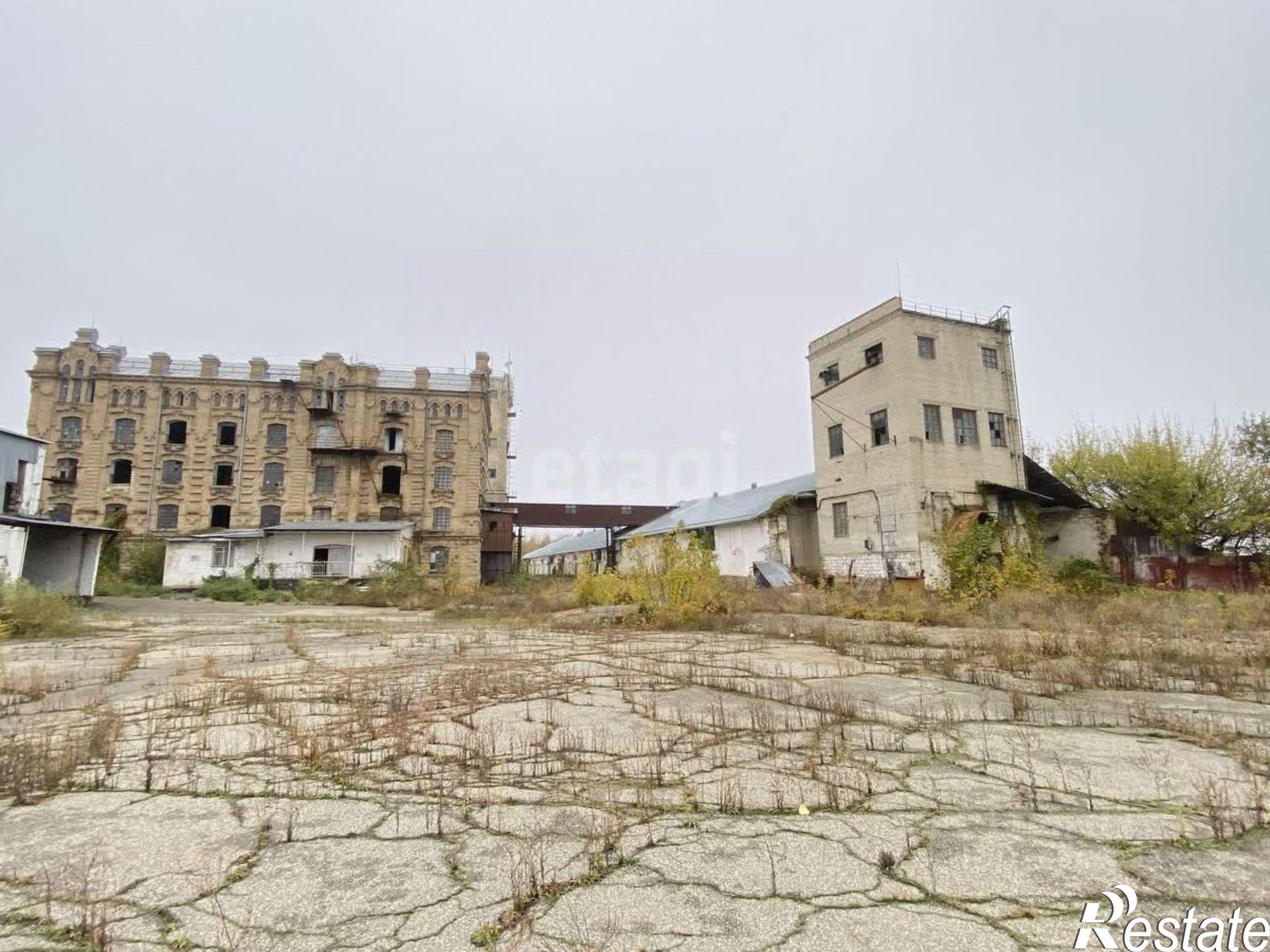 Сдать складское помещение за 104 167 рублей на Железнодорожная улица, 1