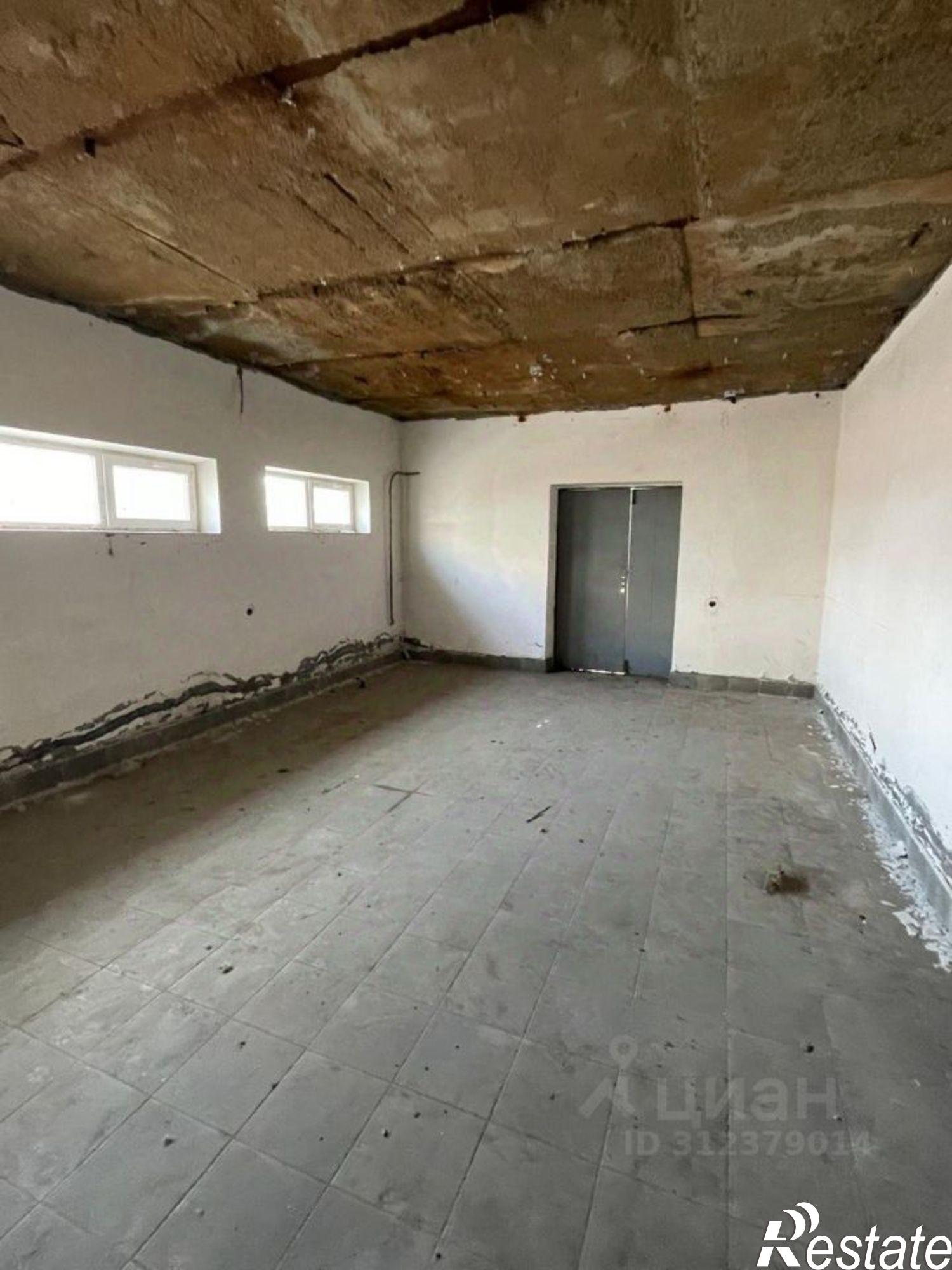 Купить складское помещение за 9 900 200 рублей на улица Добролюбова, 44