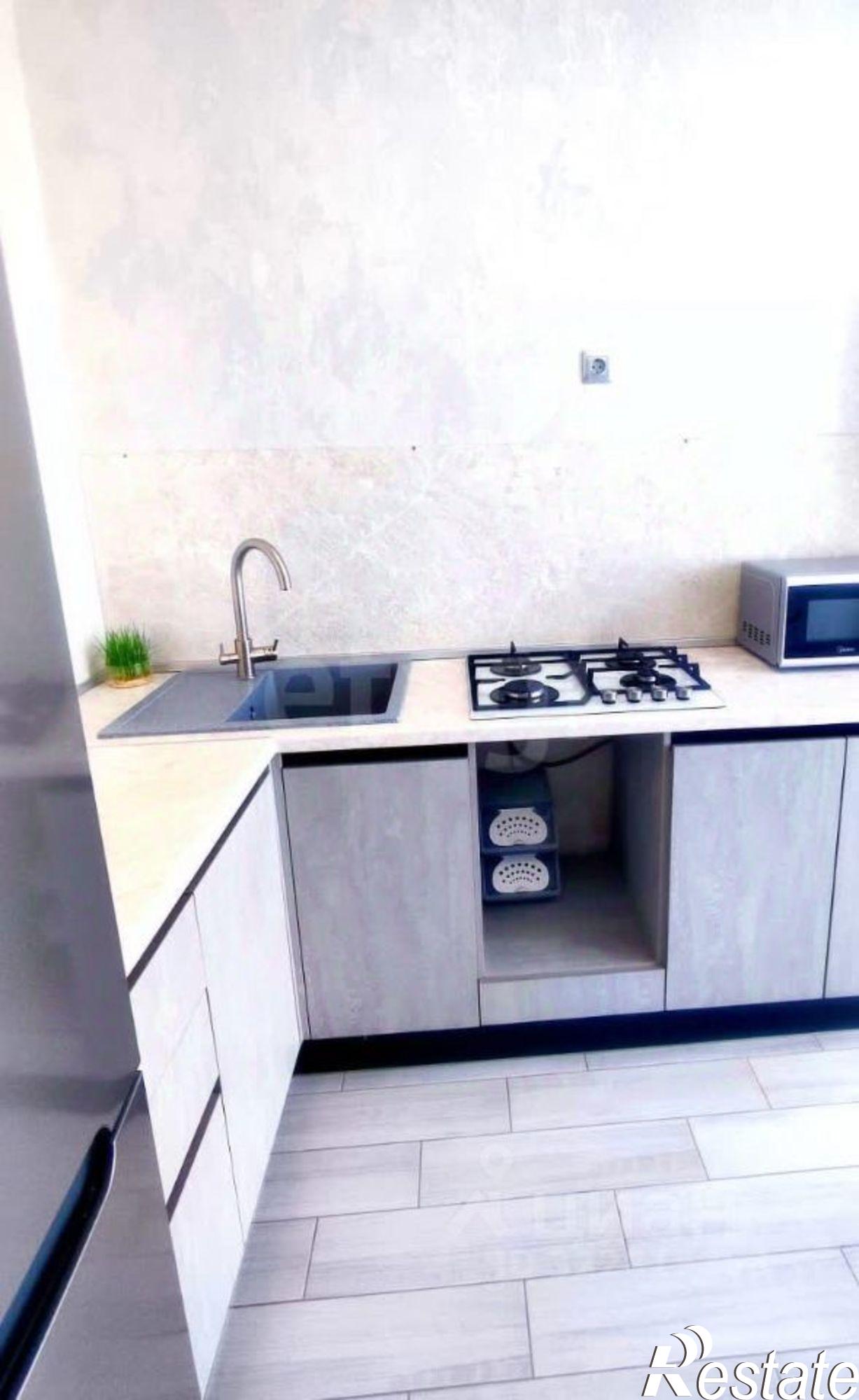 Купить квартиру за 4 750 000 рублей на улица Доваторцев, 82/2