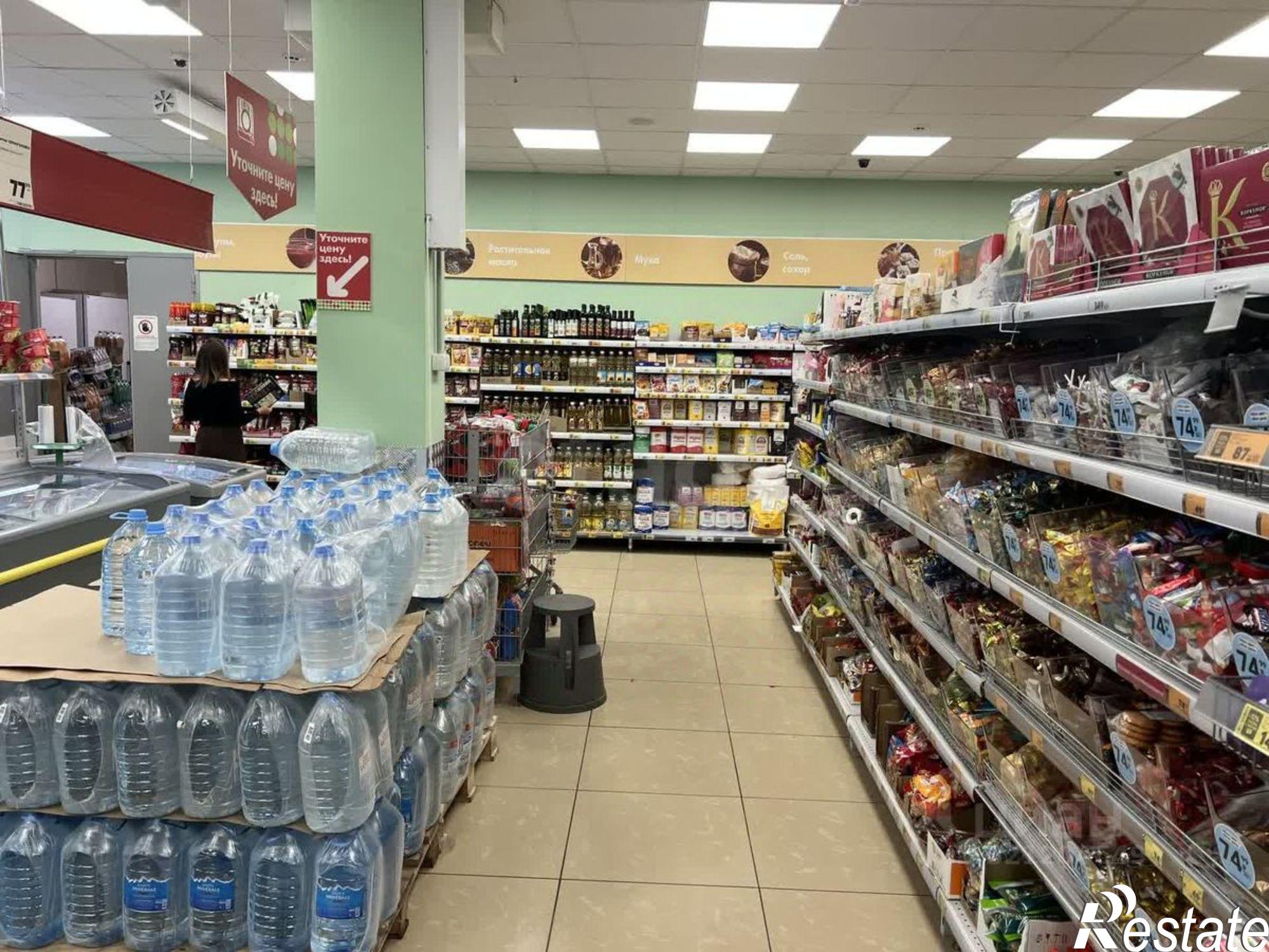 Купить торговое помещение за 44 000 300 рублей на улица Артёма, 41