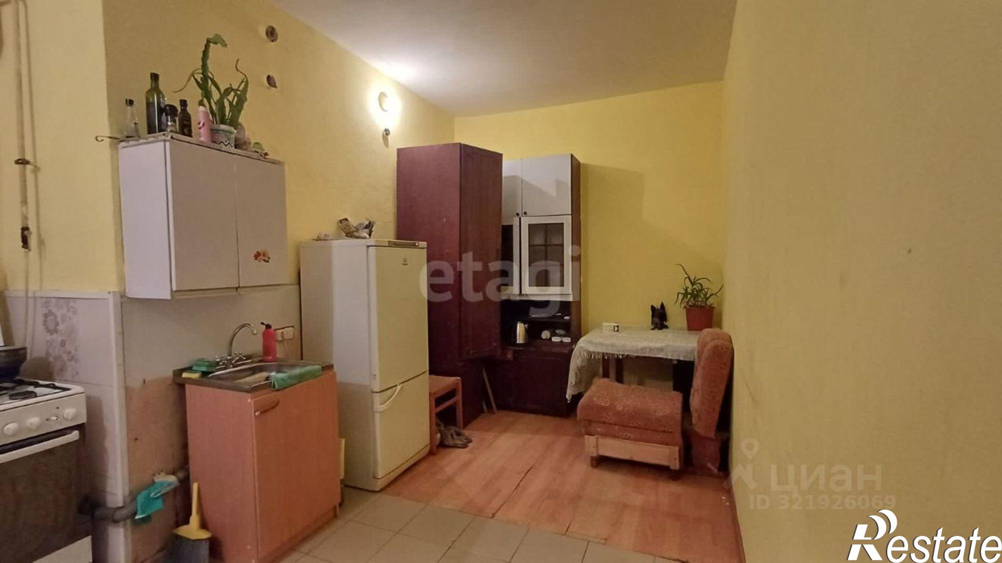 Купить квартиру за 2 200 000 рублей на улица Льва Толстого, 80