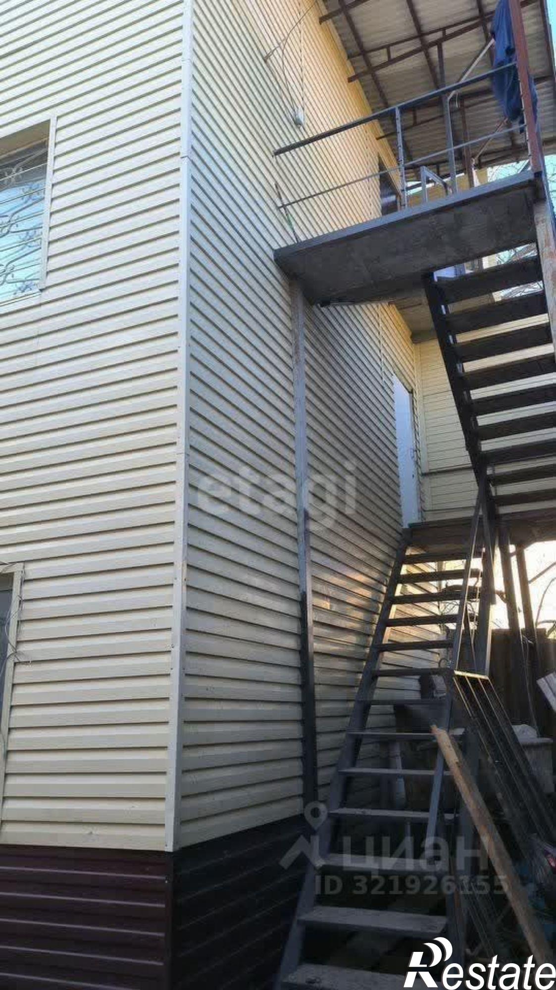 Купить квартиру за 2 200 000 рублей на улица Льва Толстого, 80