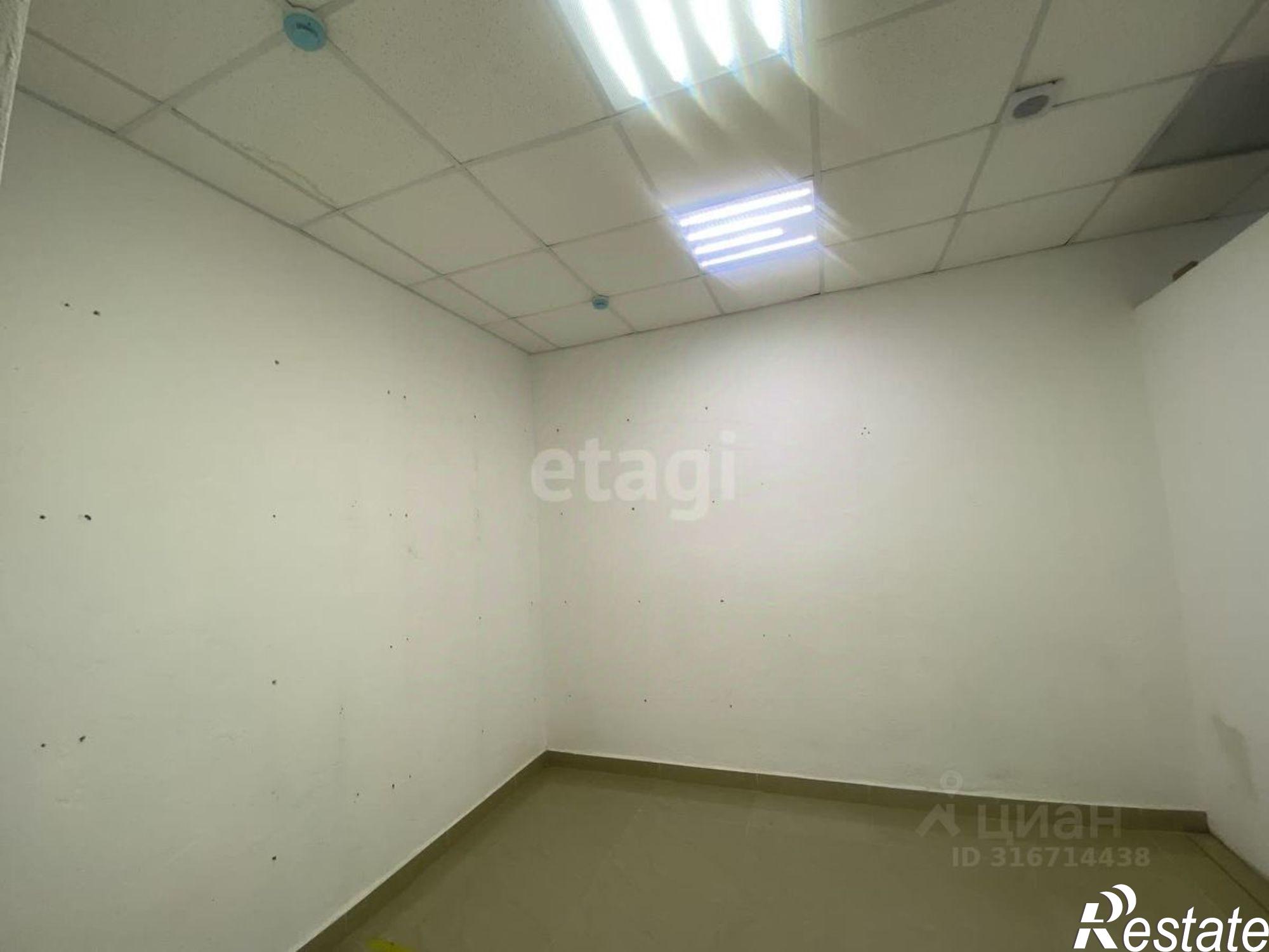 Купить торговое помещение за 5 500 080 рублей на проспект Карла Маркса, 7 к1