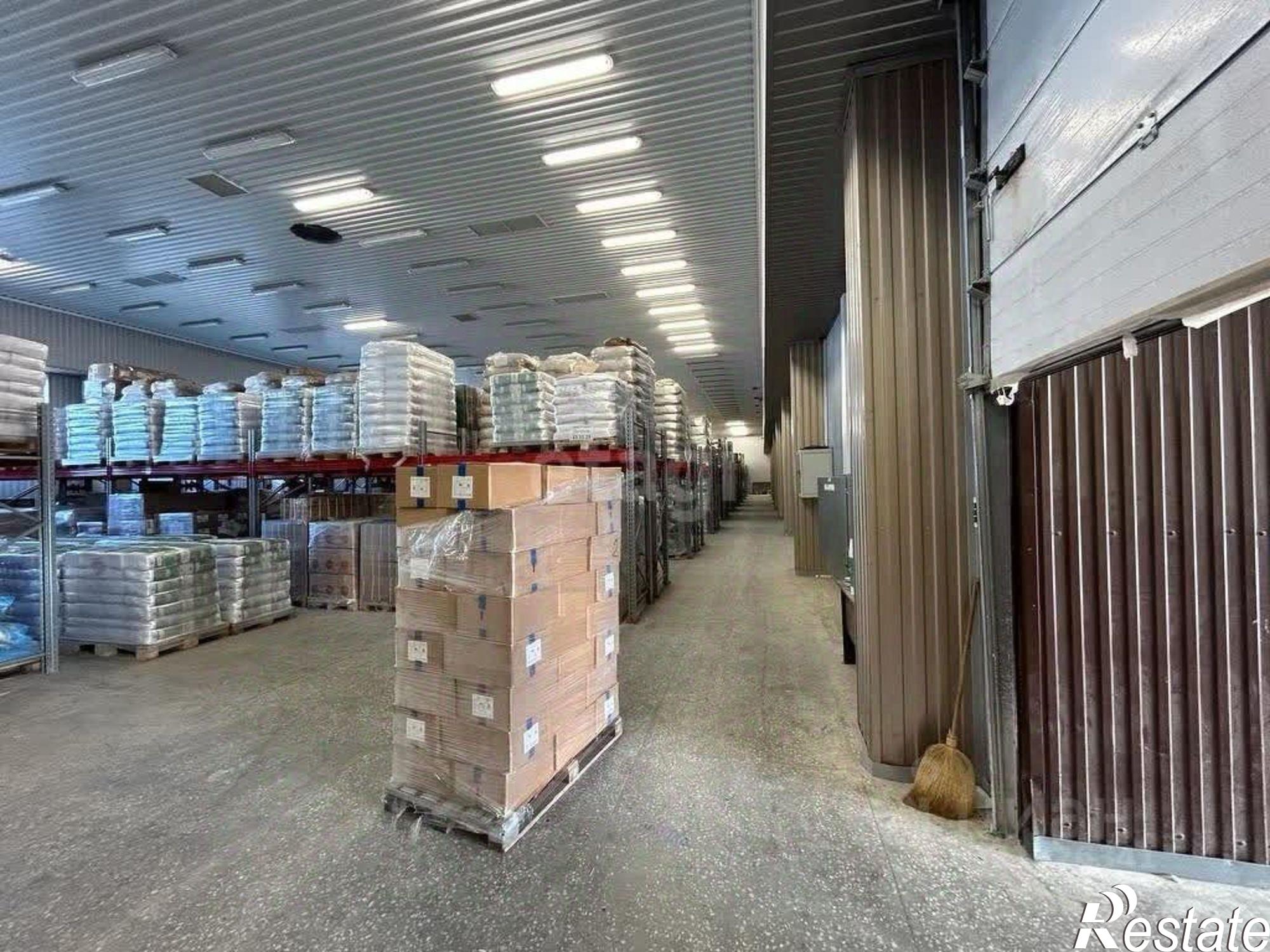 Купить складское помещение за 400 003 000 рублей на Старомарьевское шоссе, 21/1