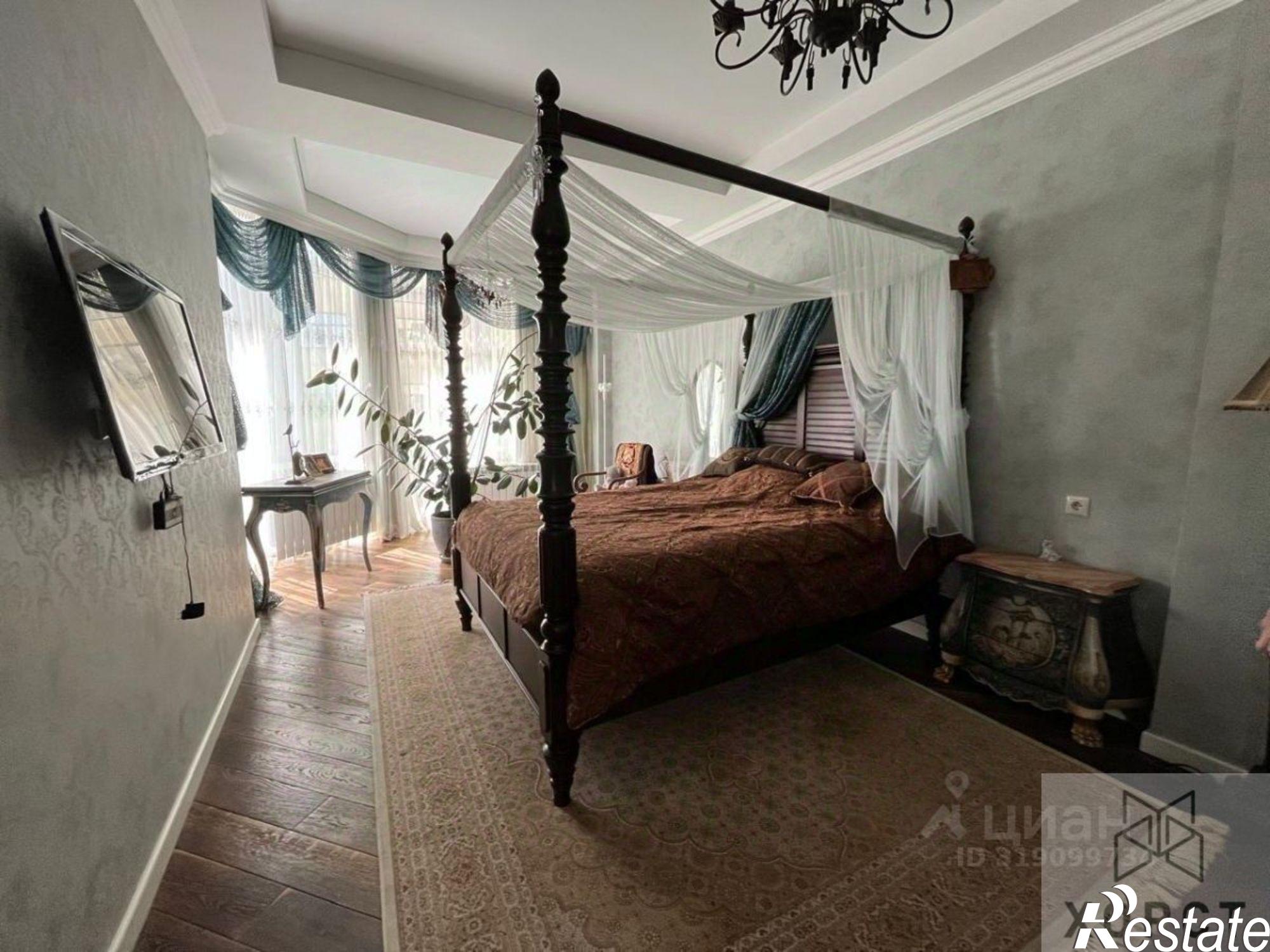 Купить квартиру за 30 700 000 рублей на улица Маршала Жукова, 2