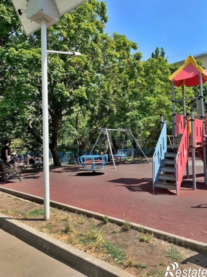 1-комн квартира улица Ленина, 100,  д. 100