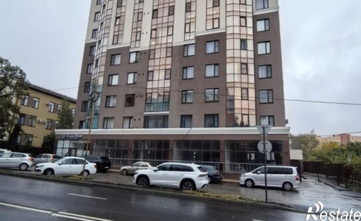 4-комн квартира улица Розы Люксембург, 32,  д. 32