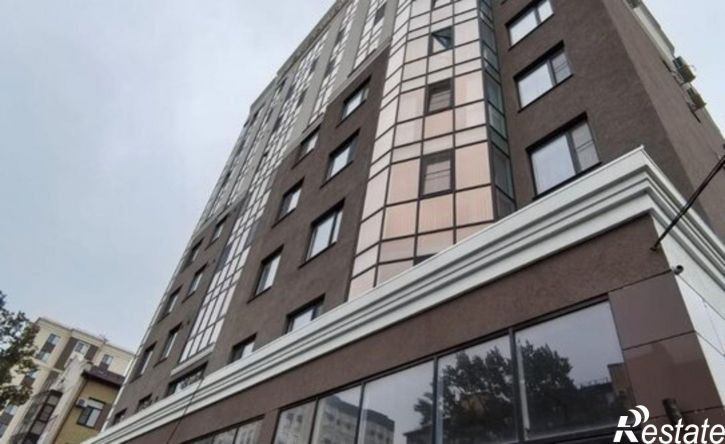 4-комн квартира улица Розы Люксембург, 32,  д. 32