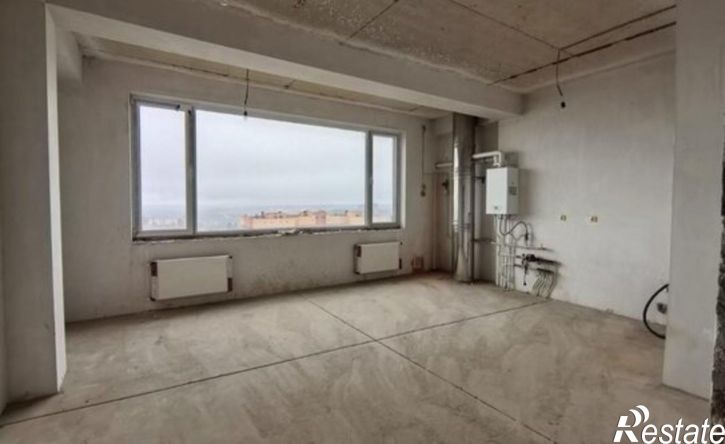 4-комн квартира улица Розы Люксембург, 32,  д. 32