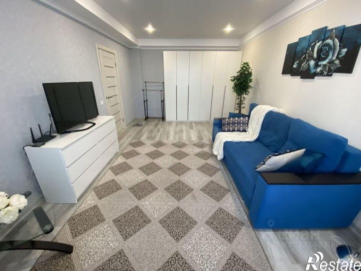 1-комн квартира улица Доваторцев, 90 к1,  д. 90 к1