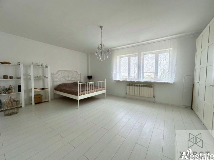 1-комн квартира улица Мира, 400,  д. 400