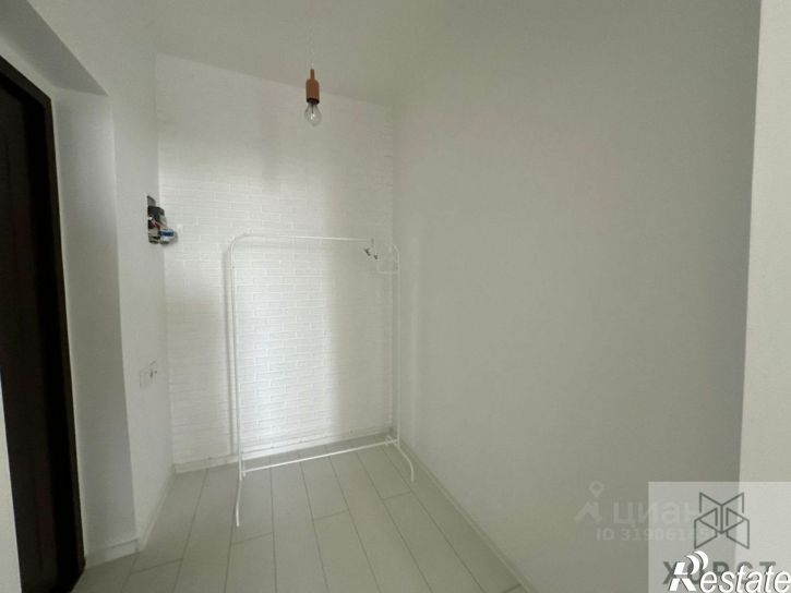 1-комн квартира улица Мира, 400,  д. 400