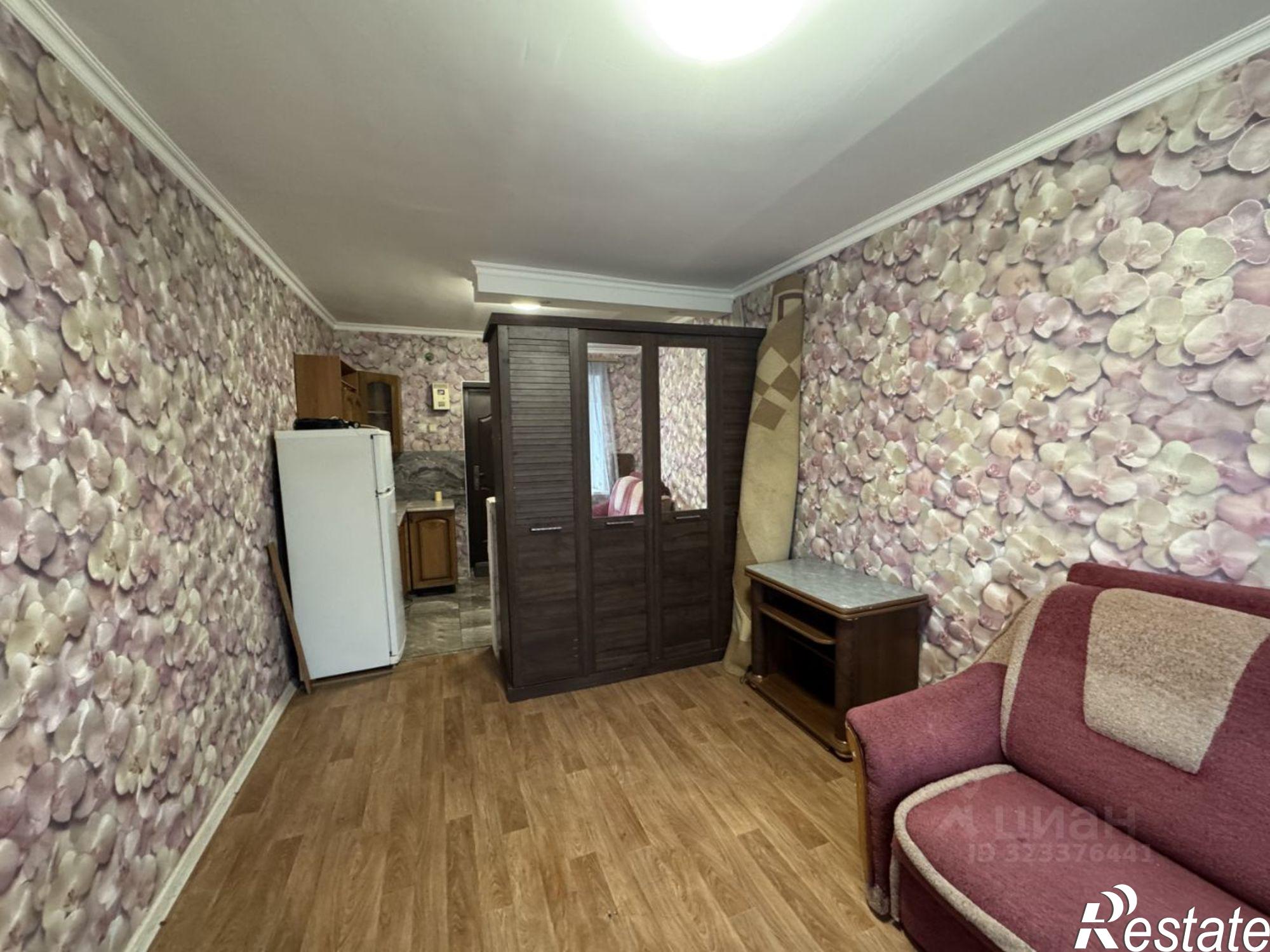 Сдать комнату за 11 000 рублей на пр-кт Юности, 24