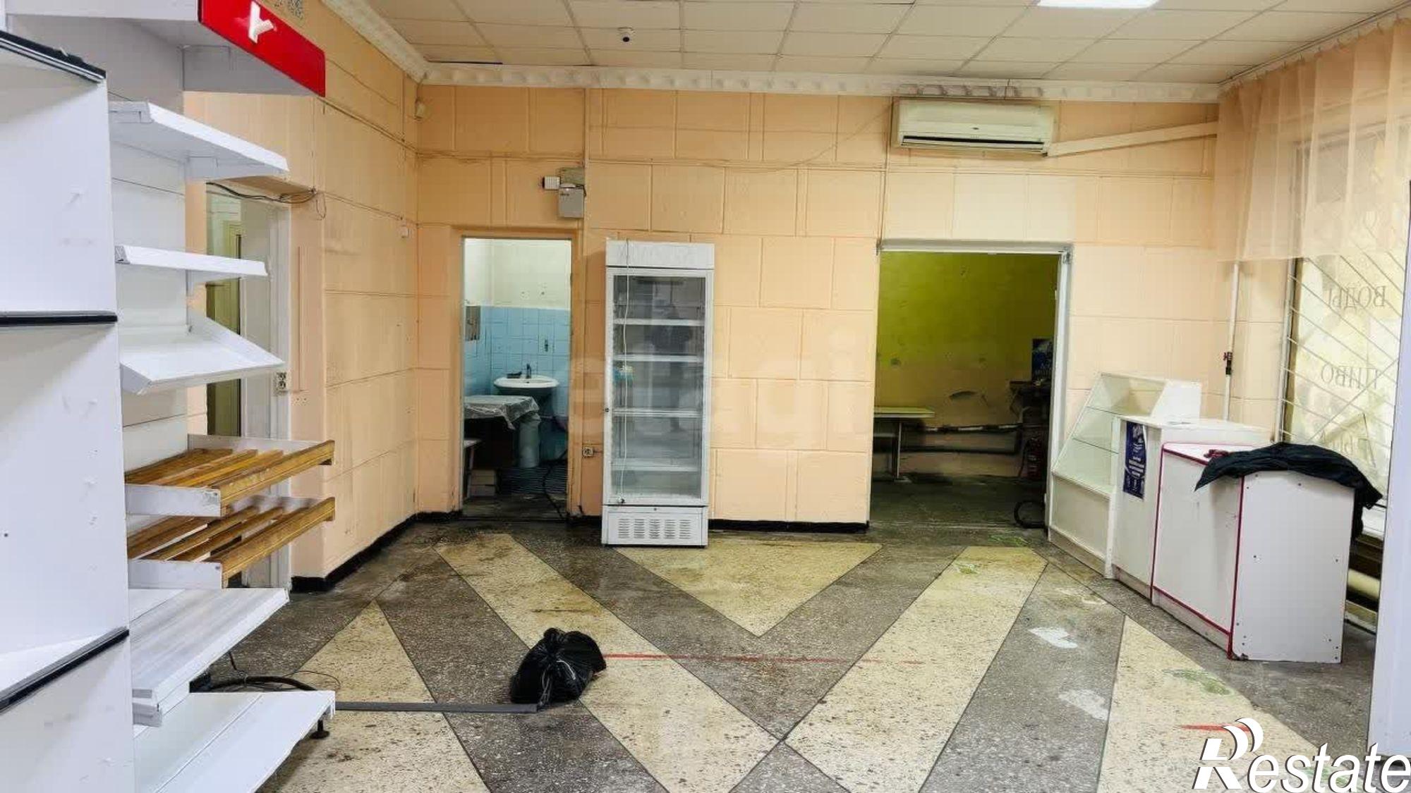 Сдать торговое помещение за 50 005 рублей на улица Севрюкова, 31А