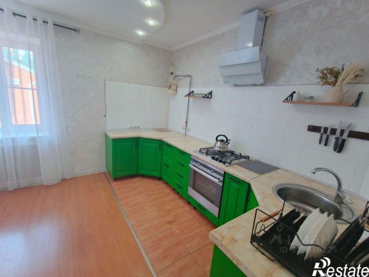 2-комн квартира улица Серова, 468/2,  д. 468/2