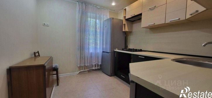 2-комн квартира улица Серова, 474,  д. 474