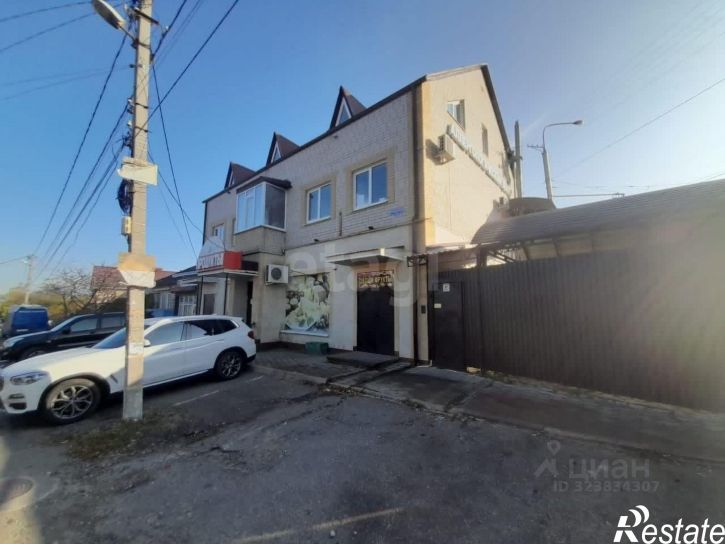 Торговое помещение улица Севрюкова, 31А,  д. 31А