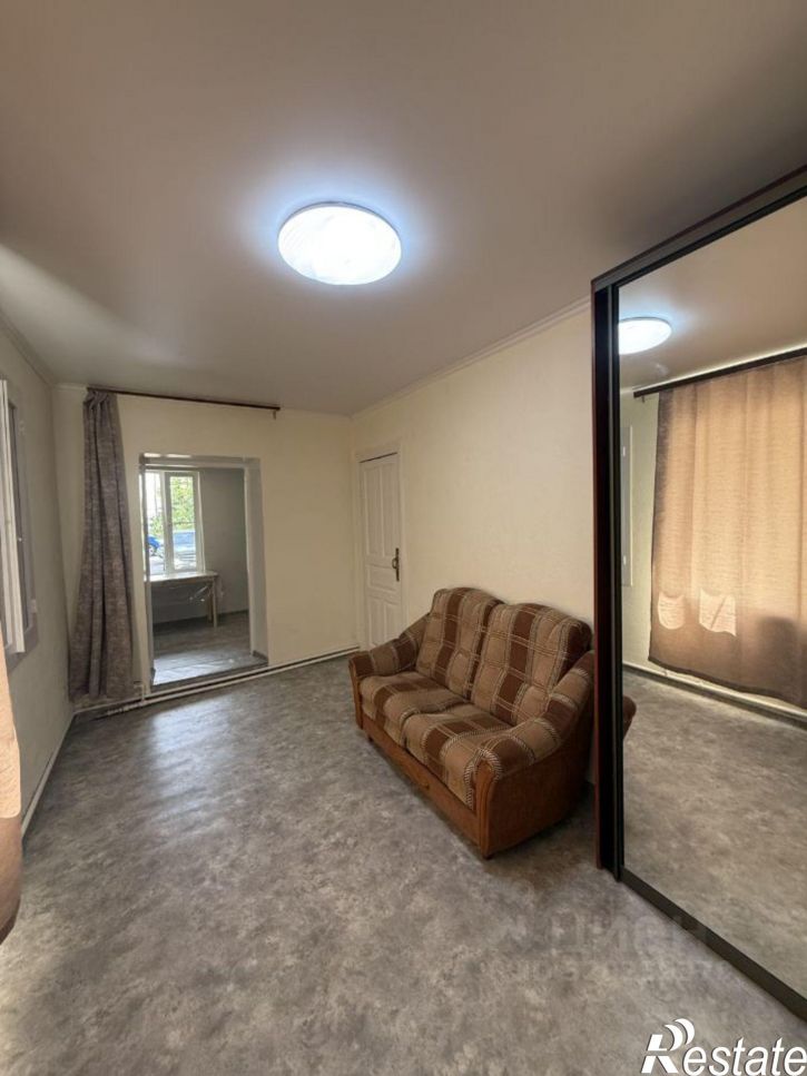 2-комн квартира проспект Октябрьской Революции, 49,  д. 49