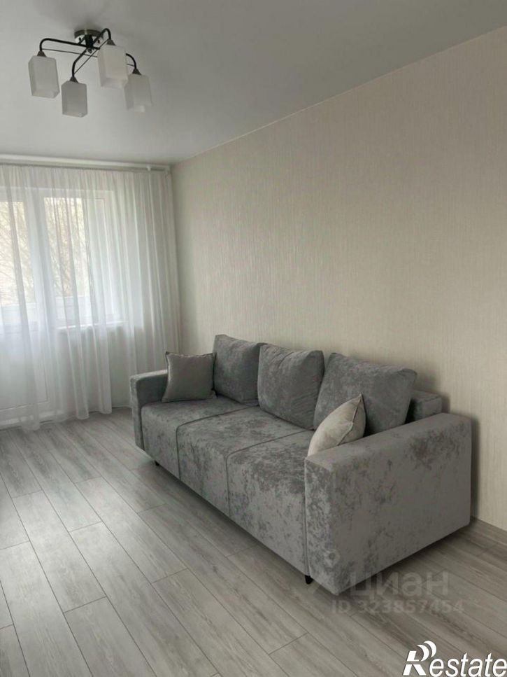 2-комн квартира улица Серова, 7,  д. 7