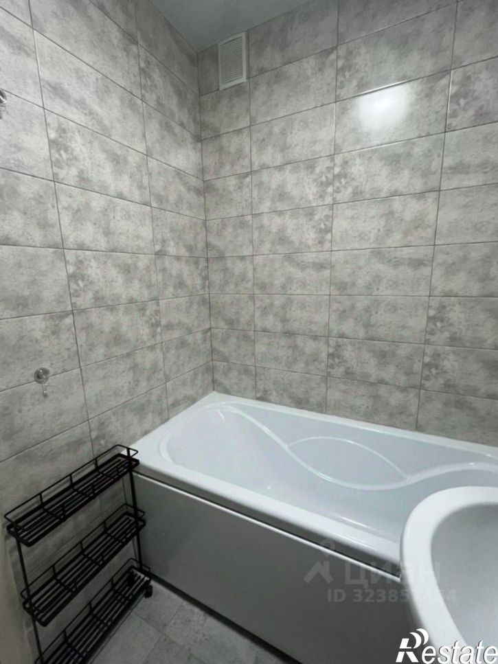 2-комн квартира улица Серова, 7,  д. 7