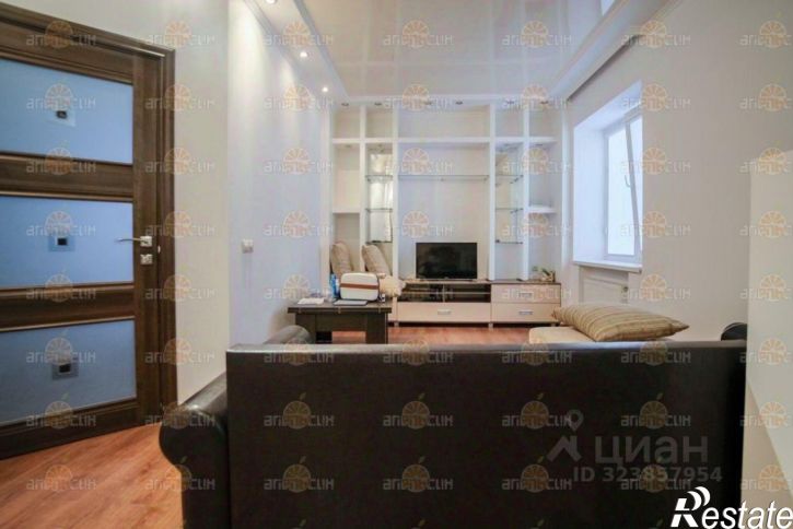 2-комн квартира ул Лопырина, 121,  д. 121