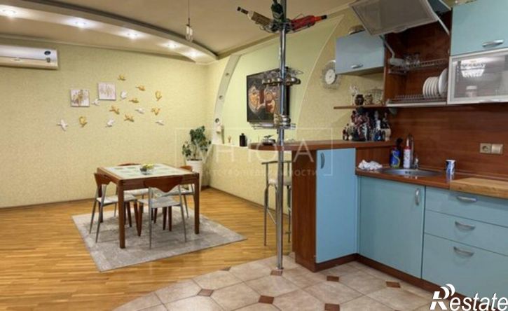 3-комн квартира улица Мира, 355,  д. 355