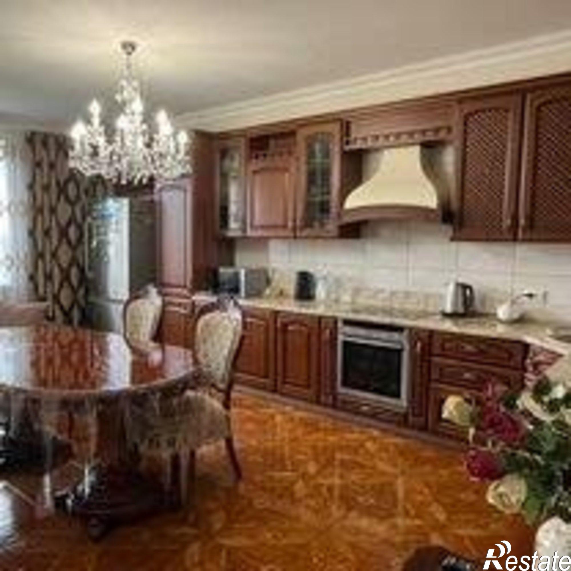 Купить квартиру за 18 000 000 рублей на улица Лермонтова, 212