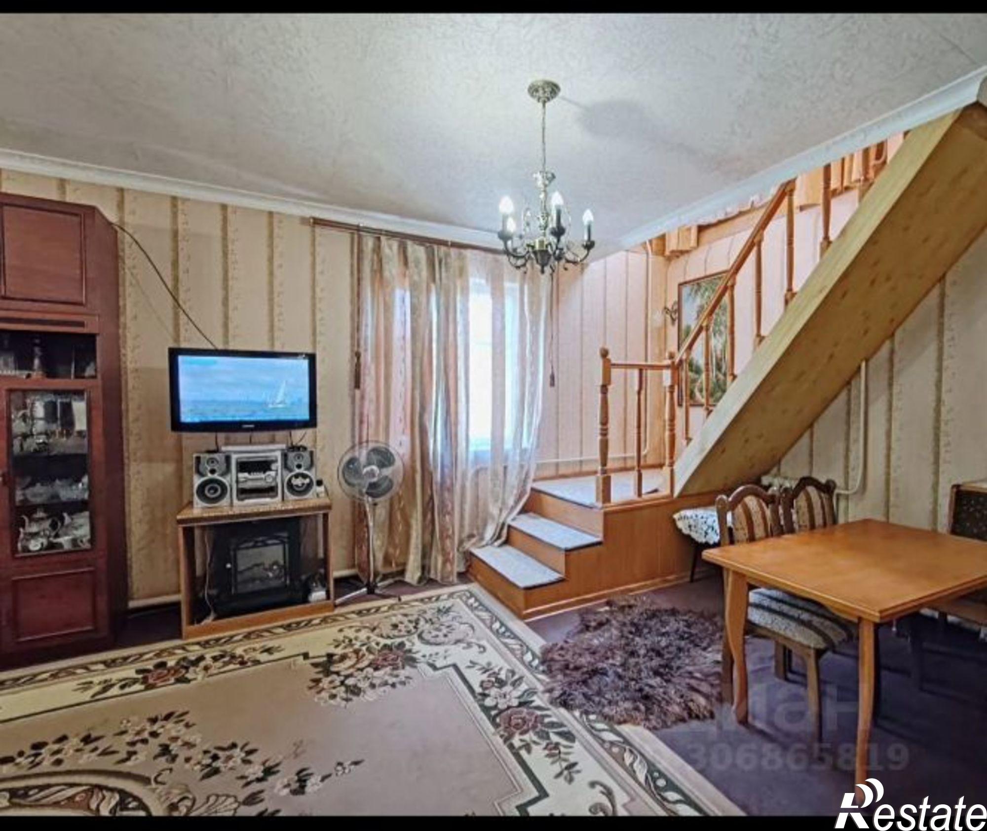 Купить дачу, дом, коттедж за 11 900 000 рублей на Учитель 2-я улица, 21